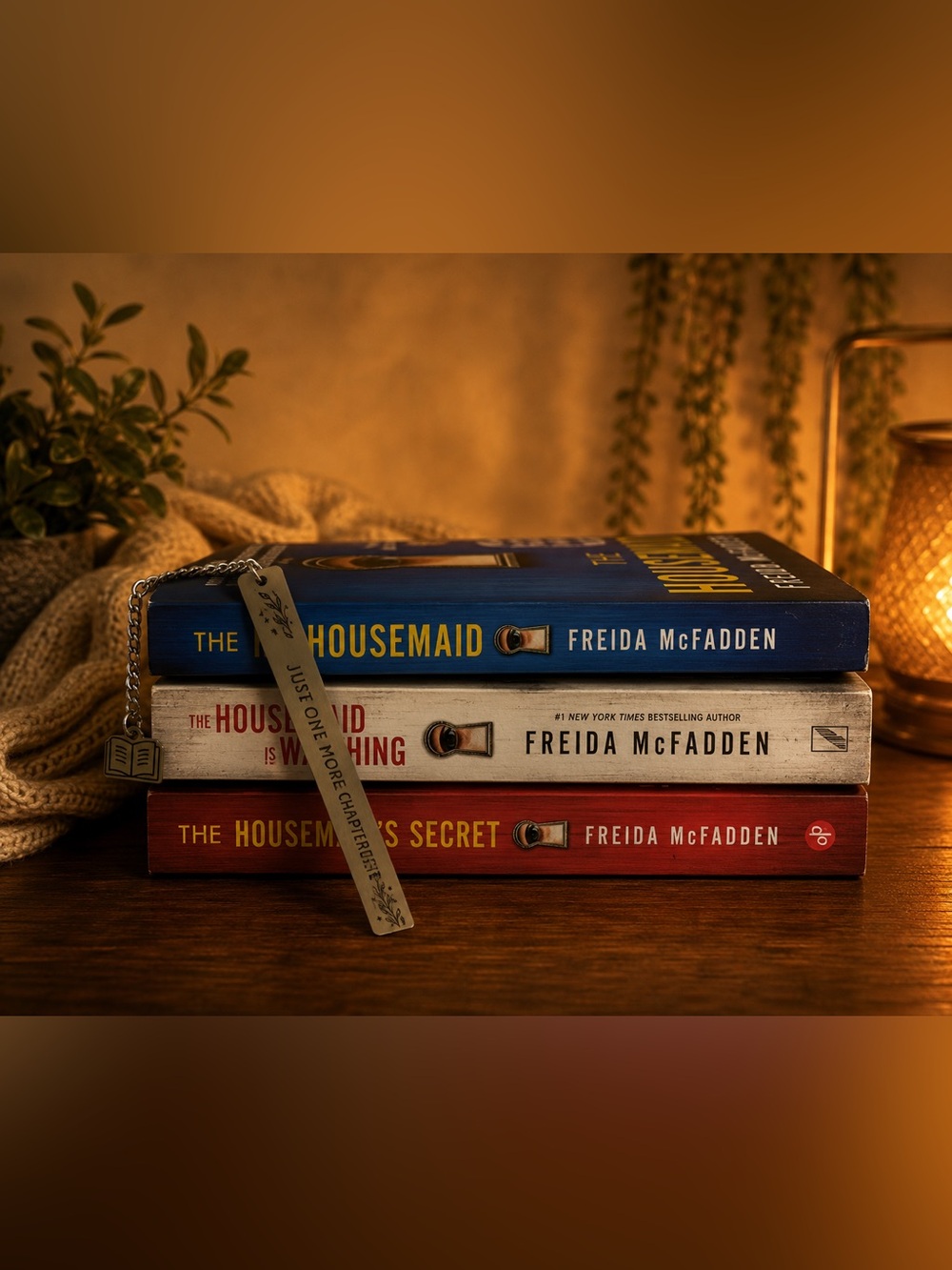 📖 The Housemaid Series 3-Book Set by Freida McFadden | Bonus Metal Bookmark